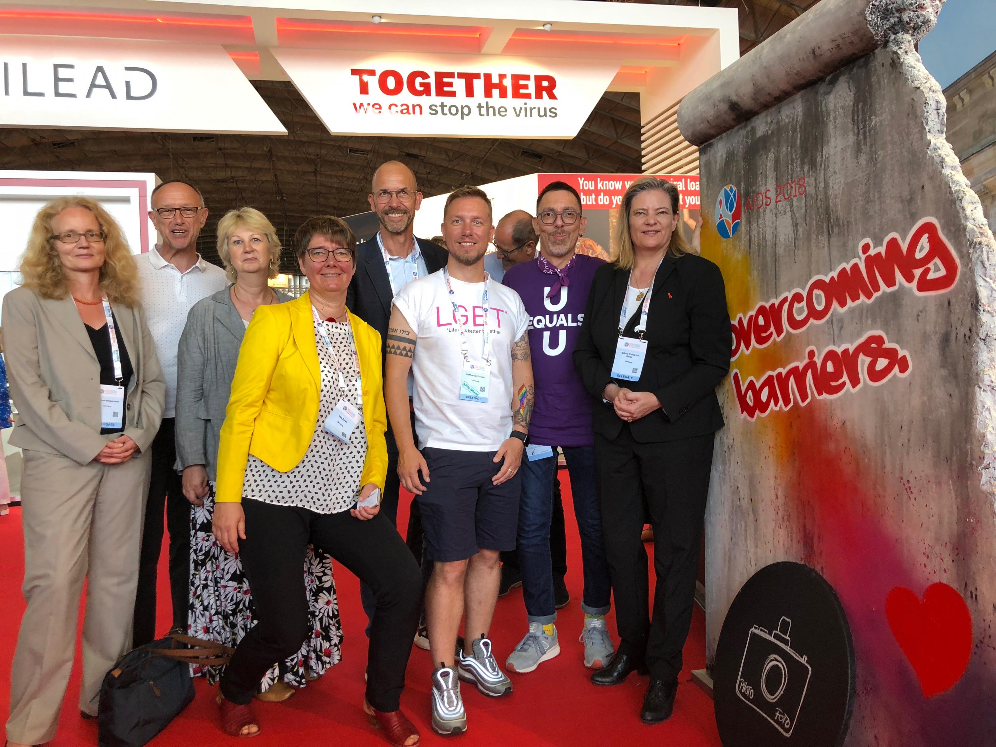 Meet and greet am Deutschen Stand bei der Welt-Aids-Konferenz in Amsterdam 2018