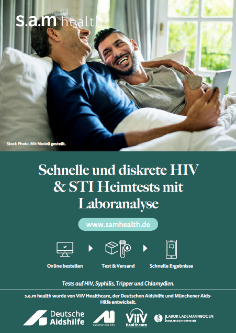 Paar im Bett mit Tablet und Kaffee in den Händen. Titel "s.a.m health - Schnelle und diskrete HIV & STI Heimtests mit Laboranalyse"